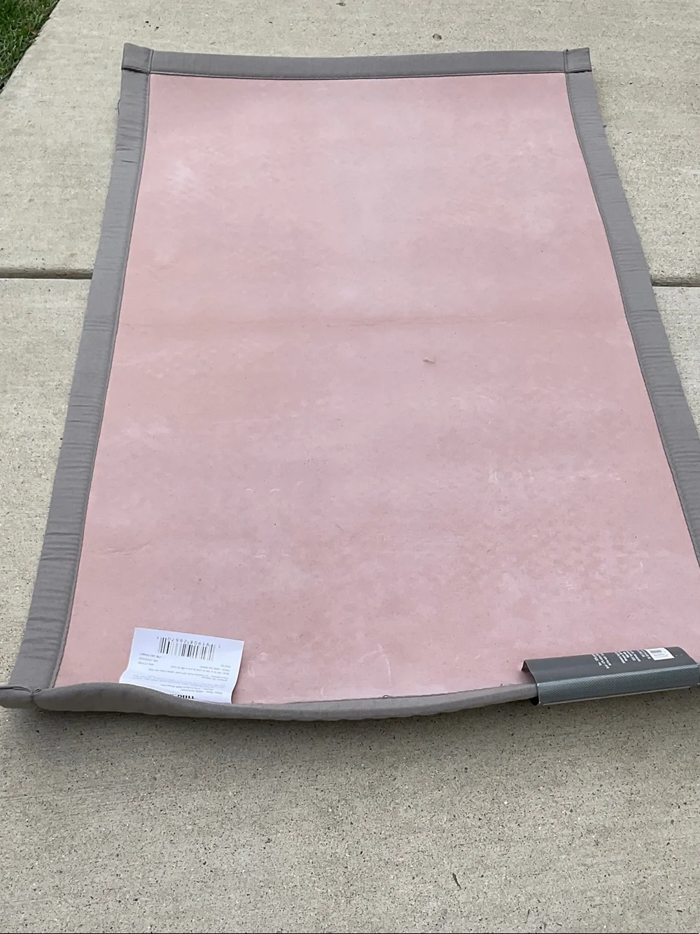 Threshold Neutral Gray and Beige Woven Kitchen Rug, 20X34 inches, NWT